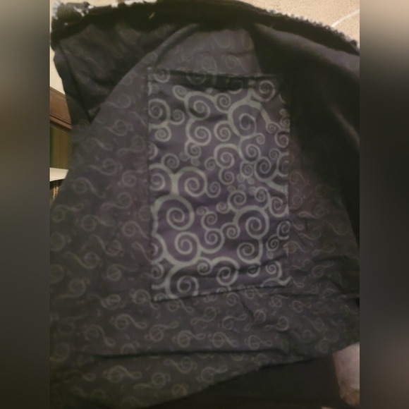 Black and white quilted patchwork shoulder bag with inner lining musical notes - Picture 8 of 12